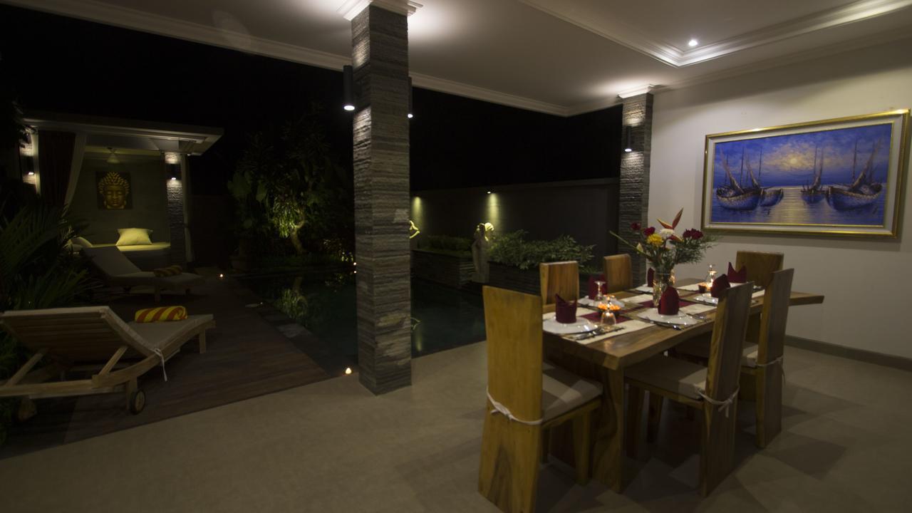 Geriya Amertha Sari Lovina Beach Extérieur photo